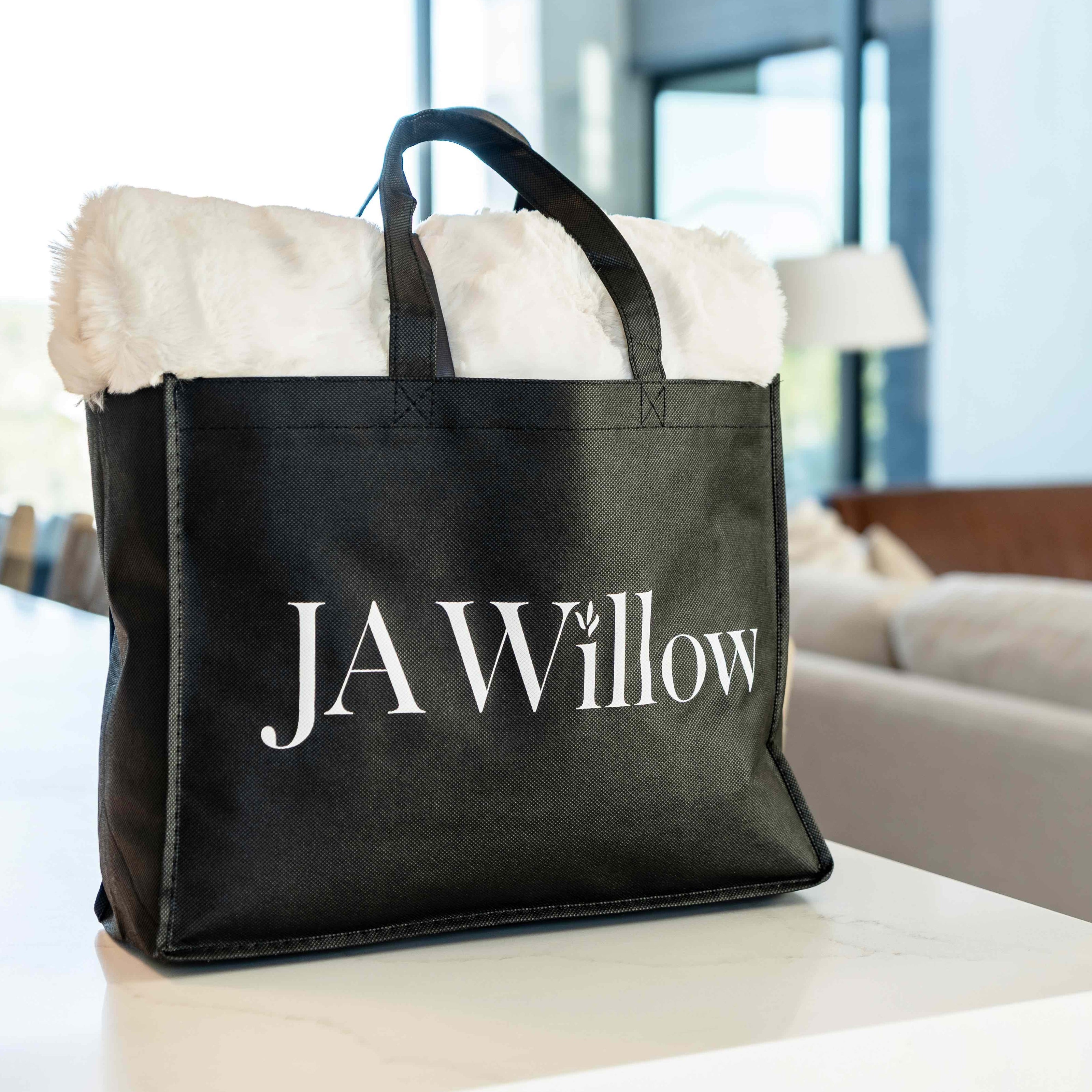 Faux Fur Velvet Throw